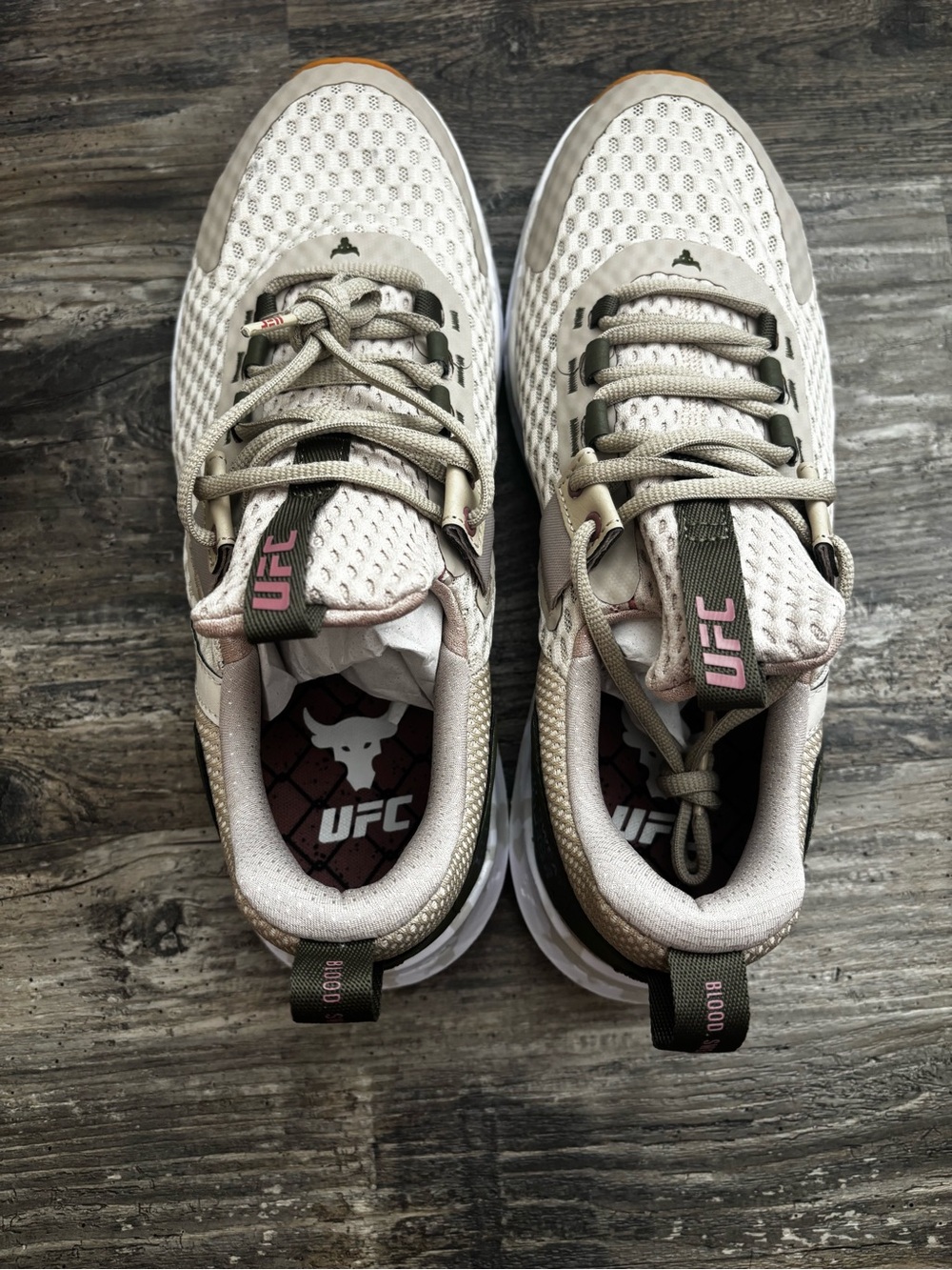 Under Armour project rock BSR 4 UFC. Men’s 10.5 or women’s 12